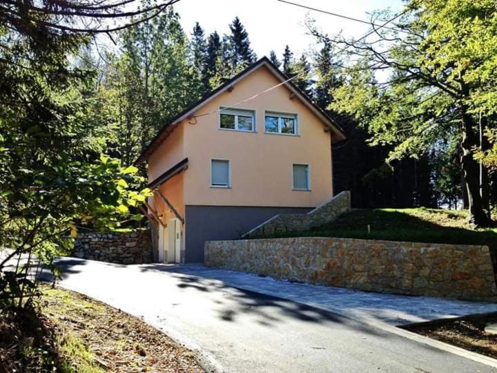 Apartmaji Velikonja Ajdovščina Екстериор снимка